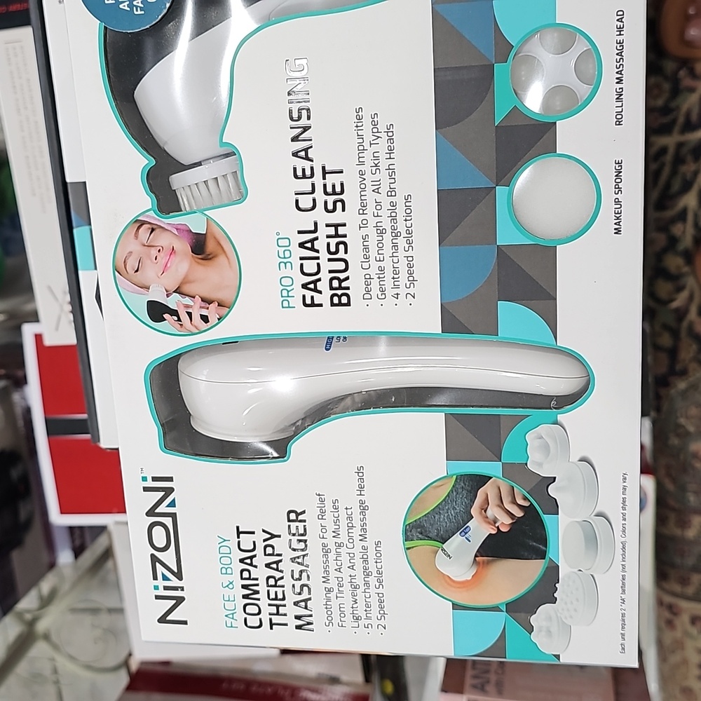 Nizoni massager and facial brushes